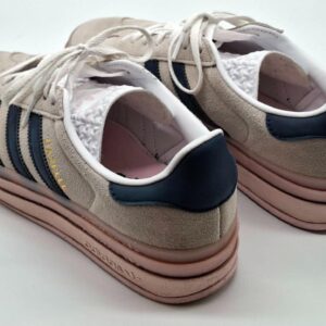 Adidas Gazelle Damen Sneaker Beige Navy EU 41 1/3 gebraucht